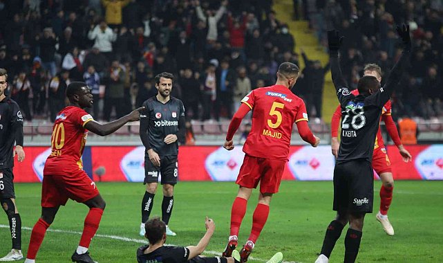 Spor Toto Süper Lig: Kayserispor: 3 - Sivasspor: 0