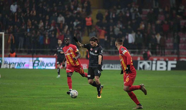 Spor Toto Süper Lig: Kayserispor: 4 - Sivasspor: 1