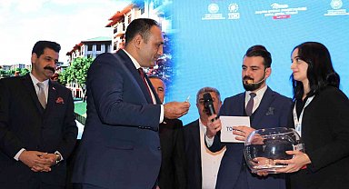 Toroslar Belediyesinden 'İlk Evim' projesine arsa tahsisi