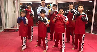Türkiye Kickboks Turnuva'sına Eskişehir'den 8 genç sporcu katılacak