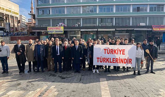 Türkiye Türklerindir Birliği'nden Anayasa'dan Türk ifadesinin çıkarılması söylemlerine sert tepki