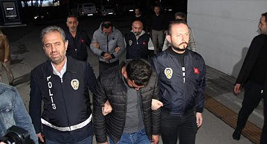 Üniversiteli kızlara içi su dolu balon atan şahıslar hakim karşısında