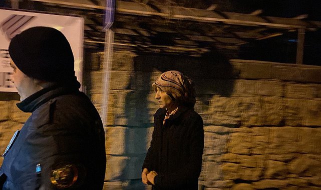 Uzaklaştırması bulunan şahıs eşi ve çocuğu içeride olduğu sırada evini ateşe verdi