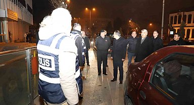 Vali Ayaz, yılbaşını denetimlerine katıldı