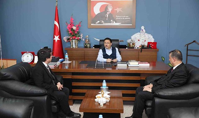 Vali Çiçek'ten Yeşilhisar'da hem açılış hem ziyaret