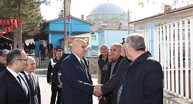 Vali Koç, köy ve kasabalarda vatandaşlarla buluşuyor