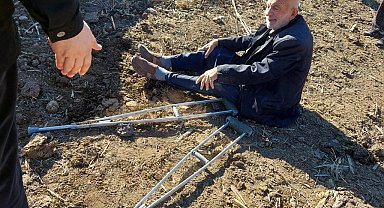 Vatandaşlar takla atan aracı elleriyle düzelterek yaralıyı kurtardı