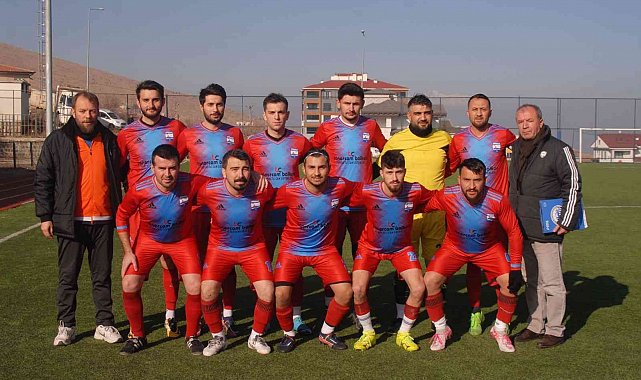 Yahyalıspor: 4 - Amaratspor: 0
