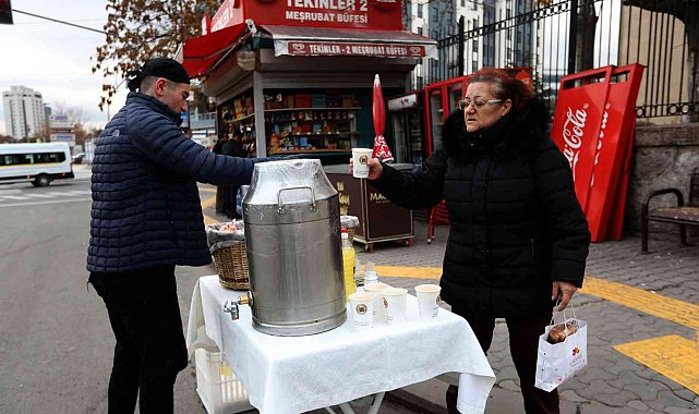 Yenimahalle Belediyesi'nden vatandaşa çorba ikramı