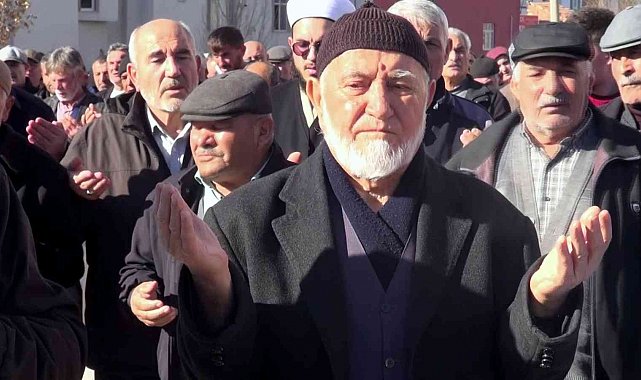 Yozgat'ta kar ve yağmur duasına çıkıldı