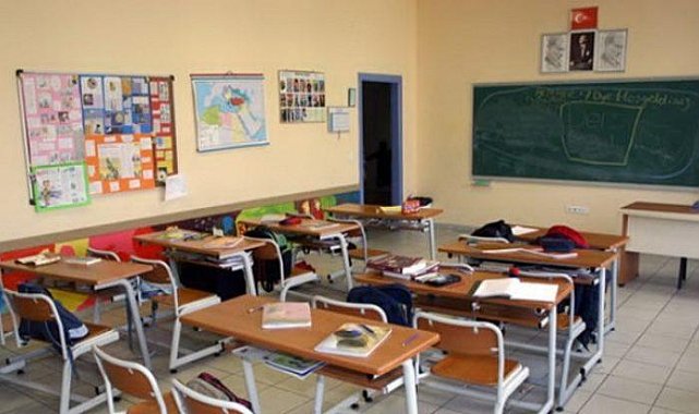 BUGÜN OKULLAR TATİL Mİ? 21 Şubat 2023 Hatay, Mersin, Gaziantep’te okullar tatil mi? Valilik 6,4 ve 5,8'lik depremler sonrası açıkladı