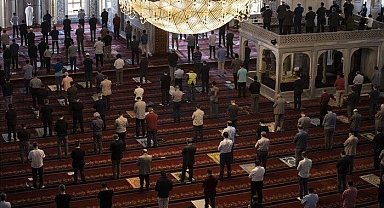 CUMA NAMAZI SAATİ 3 Şubat 2023: İstanbul'da Cuma namazı saat kaçta? Diyanet İstanbul, Ankara, İzmir ve il il cuma vakti!