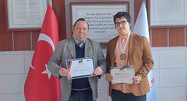 'Fizik' projeleriyle dünya birincisi oldular ve altın madalya kazandılar
