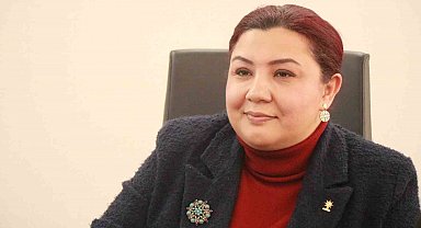 AK Parti İl Başkanı Ünsal, "Azim ve kararlılıkla emekçi kadın mücadelesi veriyoruz"