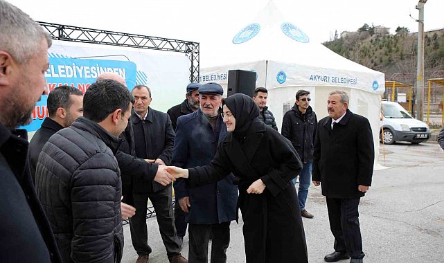 Akyurt Belediyesinden 559 çiftçiye 200'er kilogram tohum desteği