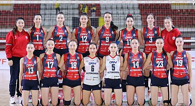 Altınordu Voleybol, play-off çeyrek finallerinde tecrübe kazandı