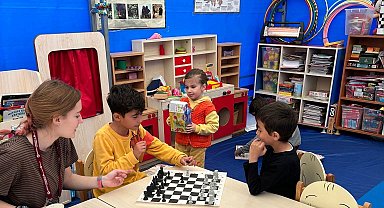 Anadolu Üniversitesi'nden depremzede çocuklar için etkinlik alanı