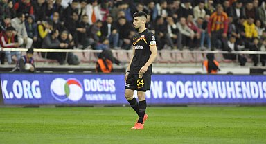 Arif Kocaman ilk golünü attı
