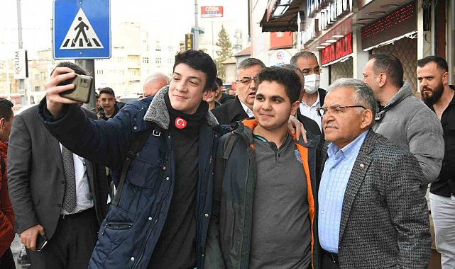 Başkan Büyükkılıç, Düvenönü esnafı ile buluştu