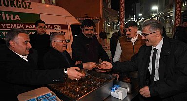 Başkan Büyükkılıç, ilk iftarını memleketi Develi'de açtı