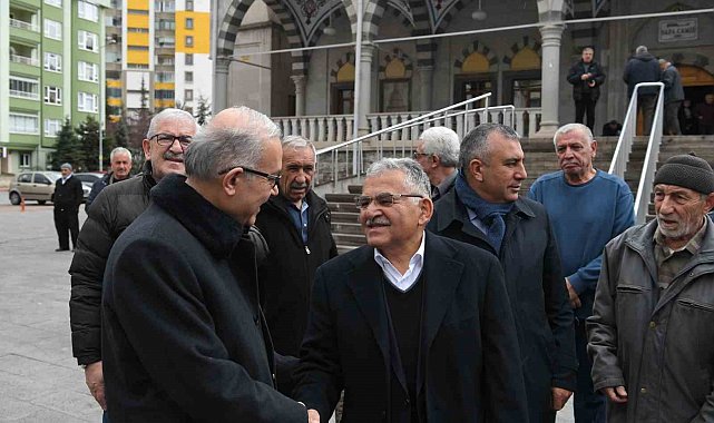 Başkan Büyükkılıç, Melikgazi ve Hacılar'da vatandaşla buluştu