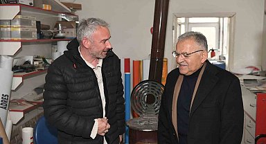 Başkan Büyükkılıç, Tomarza'da esnaf ve vatandaşla buluştu