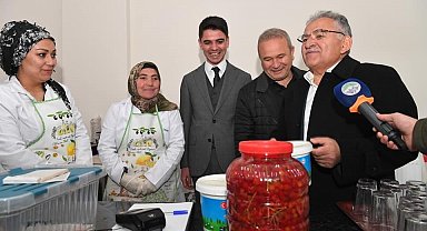 Başkan Büyükkılıç'tan 16 ilçeye 4 yılda 306 kez hizmet dolu ziyaret