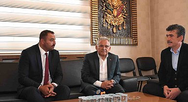 Başkan Büyükkılıç'tan Sarıoğlan'da yatırım değerlendirme toplantısı