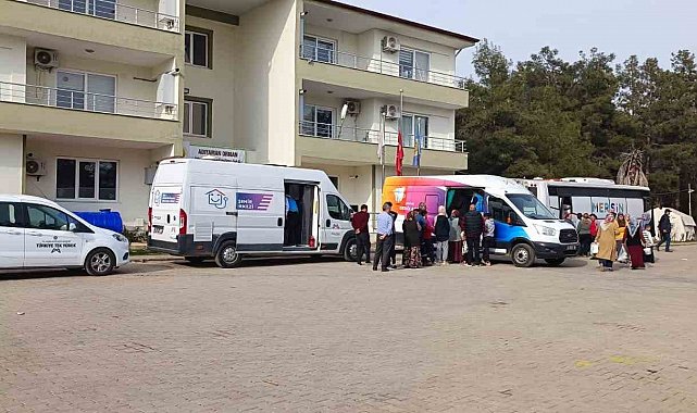 Büyükşehir ekipleri Hatay ve Adıyaman'da çalışmalarını sürdürüyor