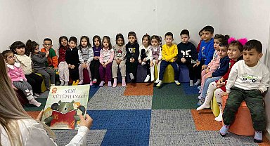 Büyükşehir Erkilet Kütüphanesi'nde minikler ağırlanıyor