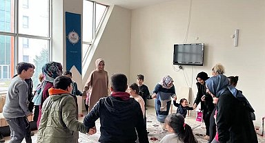 Büyükşehir'den depremzede çocuklara psikolojik destek