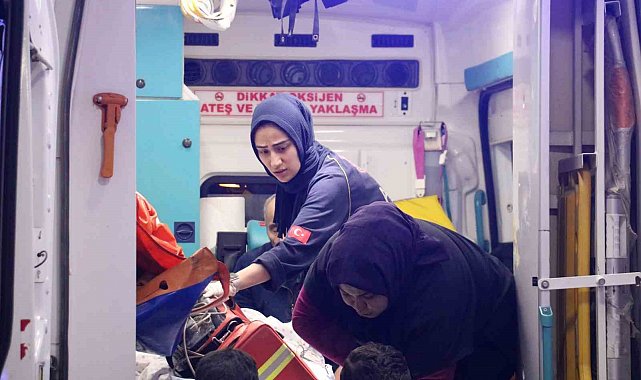 Buzlanma kazaya neden oldu: 1 ölü 8 yaralı