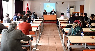 ÇAKÜ'de TÜBİTAK proje hazırlama eğitimleri
