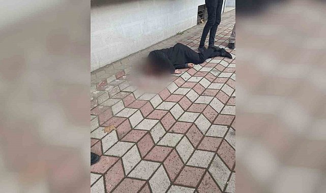 Camideki tartışma kanlı bitti: 1 ölü