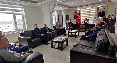 Çekerek Belediye Başkanı Çakır, ilçeden geçen diri fay hatlarına dikkat çekti