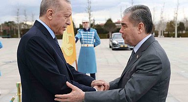Cumhurbaşkanı Erdoğan, Türkmenistan Halk Maslahatı Başkanı Berdimuhamedov ile görüştü