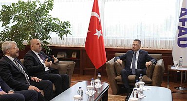 Cumhurbaşkanı Yardımcısı Oktay, Anavatan Partisi Genel Başkanı Çelebi ile bir araya geldi