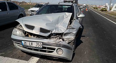 Depremzede aile Aksaray'da kaza yaptı: 4 yaralı