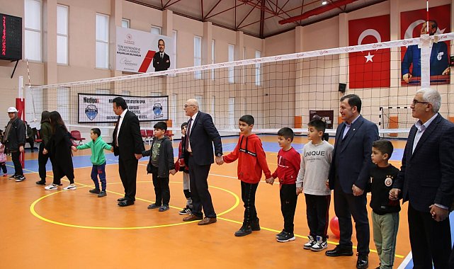 Depremzede çocuklara psikolojik destek