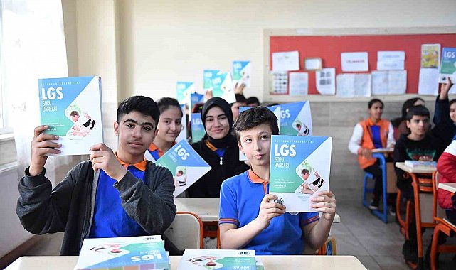 Depremzede öğrencilere yardımcı kaynak desteği