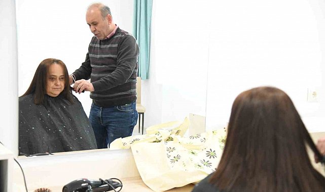 Depremzedelere Mamak Belediyesinden kuaför hizmeti