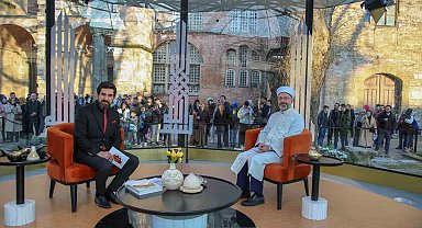 Diyanet İşleri Başkanı Erbaş, TRT 1'de "Ramazan Sevinci" programına katıldı