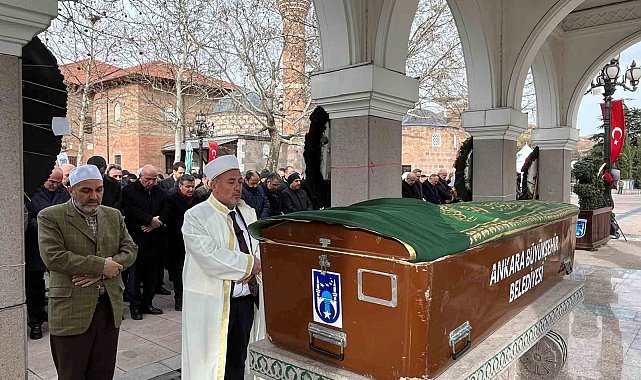 Düzce Belediye Başkanı Özlü'nün kayınvalidesi son yolculuğuna uğurlandı