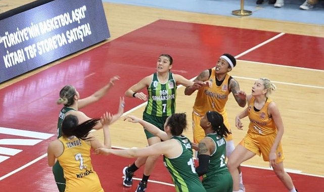 Fenerbahçe taraftarı salondaki maça da alınmayacak