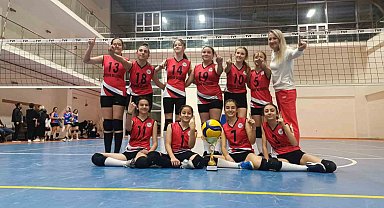 Genç sporcular başarıya doymuyor