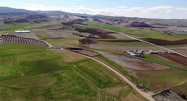 Haftalardır kurak geçiyordu, yağışlar çiftçiyi mutlu etti: "Bu yağışlar bize ilaç oldu"