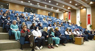 Hastane çalışanlarına deprem ve afet bilinci eğitimi verildi