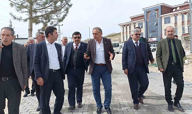 İlçe belediye başkanlarından Gürün'e çıkarma