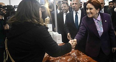 İYİ Parti lideri Akşener ve ABB Başkanı Yavaş'tan depremzedeler için düzenlenen fuara ziyaret