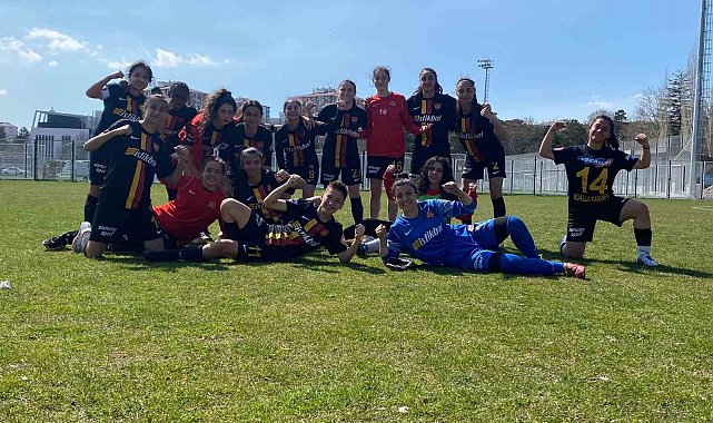Kadınlar 1. Lig 21. hafta: Yukatel Kayseri Kadın FK: 3 - İlkadım Belediyesi Yabancılar Pazarıspor: 1